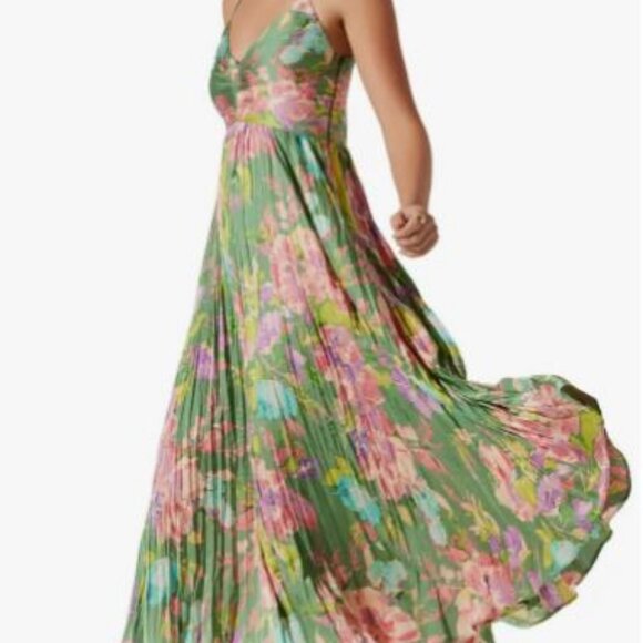 Maeve Dress ASTR the Label - Picture 2 of 6